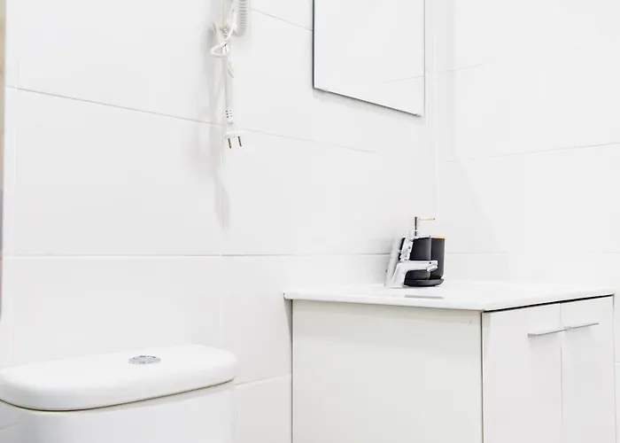 - Sabino De Sousa Homestay Lisbon