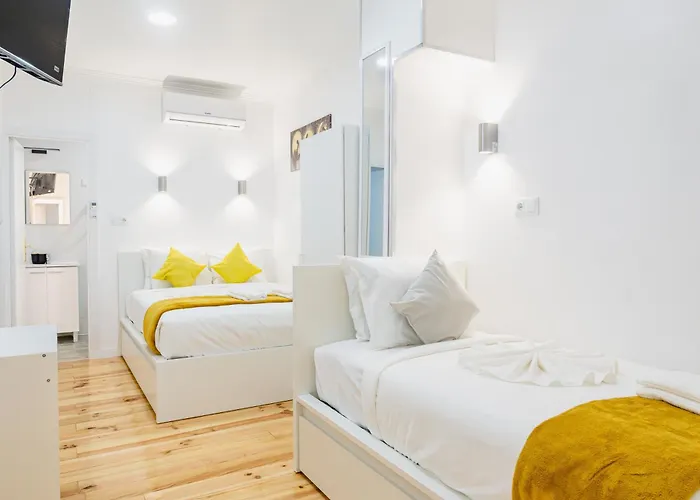 Homestay - Sabino De Sousa