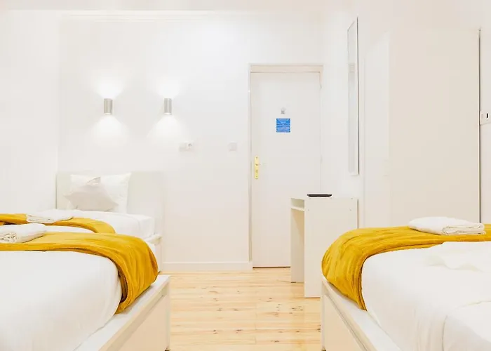 - Sabino De Sousa Homestay Lisbon