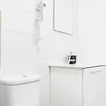 - Sabino De Sousa Homestay Lisbon