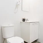 - Sabino De Sousa Homestay Lisbon