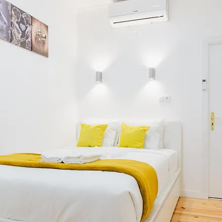 - Sabino De Sousa Homestay Lisbon