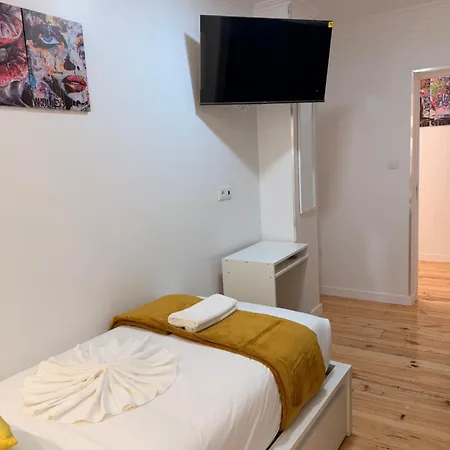 - Sabino De Sousa Homestay *