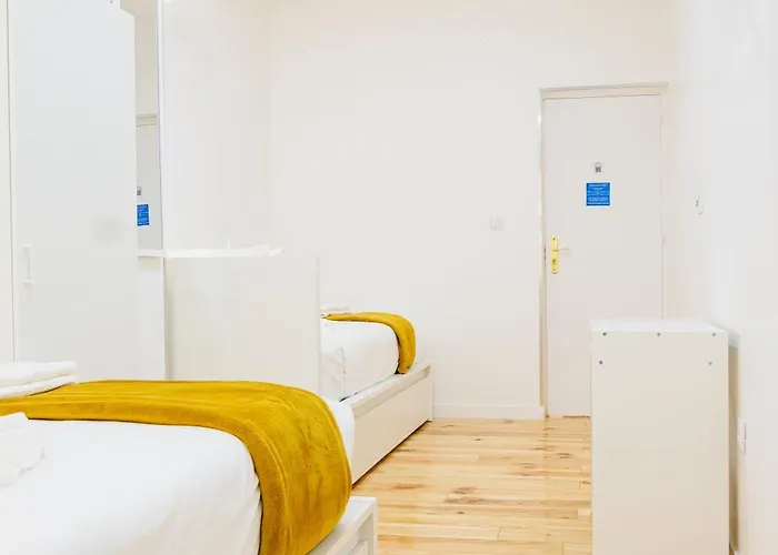 - Sabino De Sousa Privat bolig Lisboa