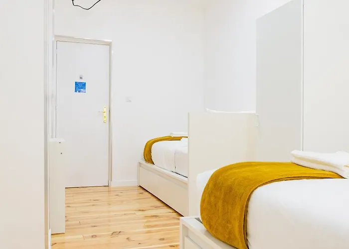 - Sabino De Sousa Lizbona